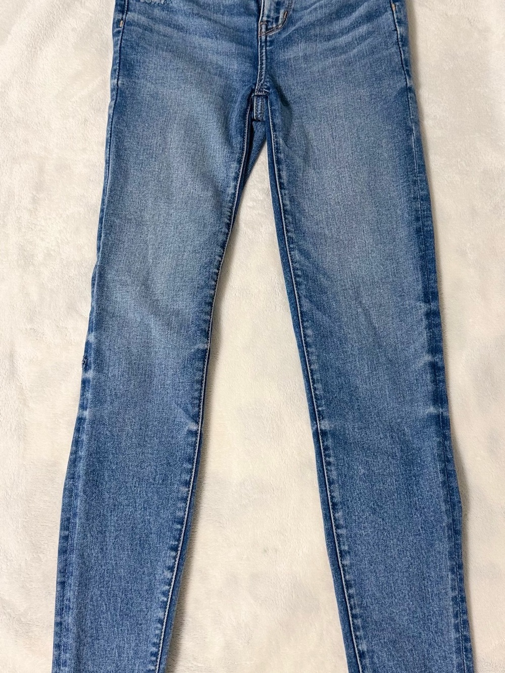 American Eagle Distressed Women's Blue High-Rise Jeggings